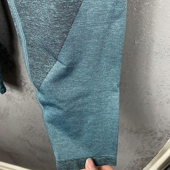 Victoria's Secret Seamless Workout High Waist Full Length-Breathable Tights - Picture 5 of 8